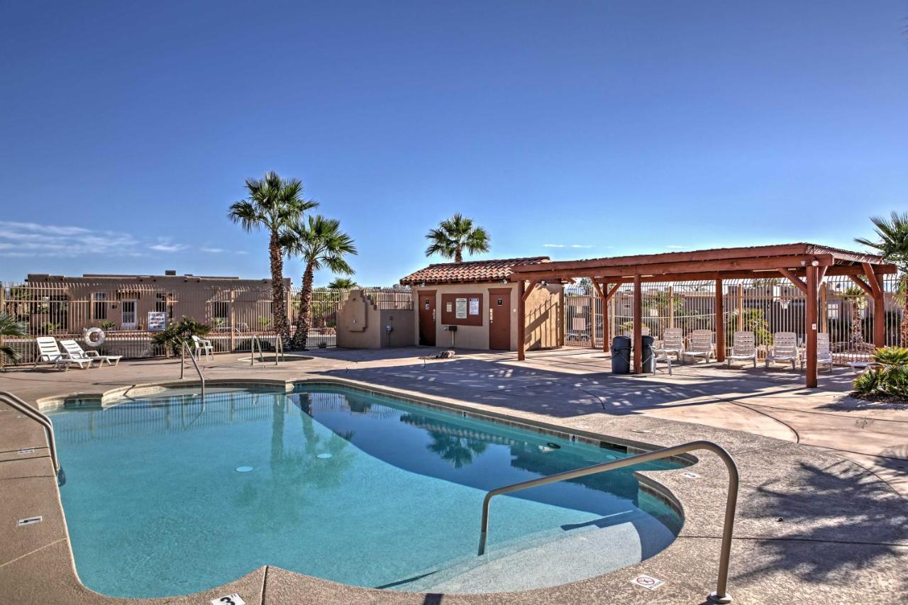Rivers Edge Golf Condo With Beach Access And Patio! Needles Exteriér fotografie